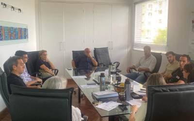 Reunión con Álvaro Vega